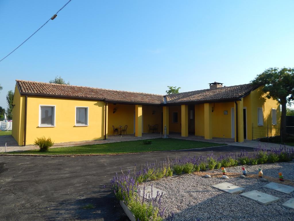 B&B Corte Bolandina Taglio Di Po Exterior photo
